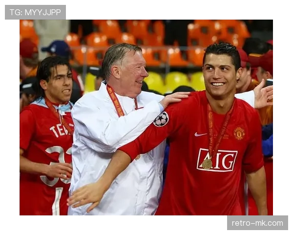 C罗与弗格森重聚共忆曼联辉煌，状态回升引发关注