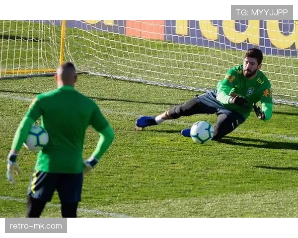 阿利松在世界杯中的表现分析：守门员的关键扑救与英雄时刻回顾